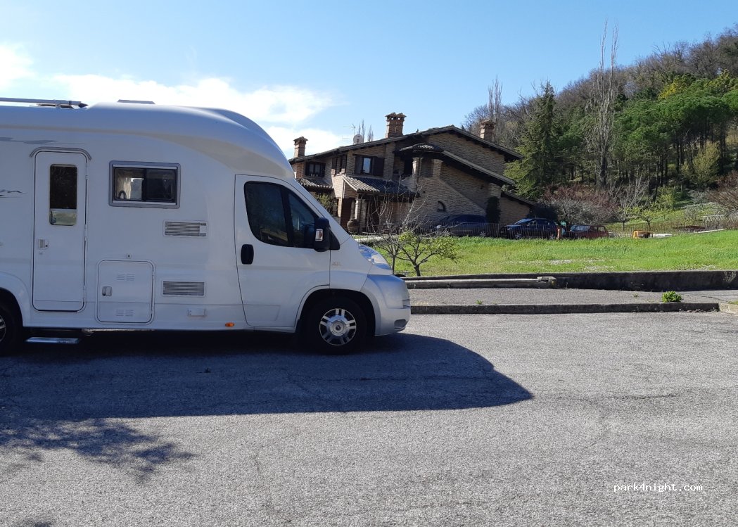 (47837) Montegridolfo - 2 Via Fratelli Cervi — foto