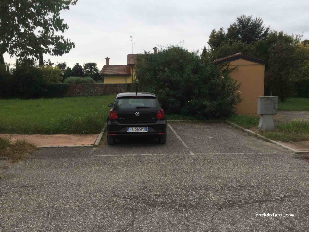 (46040) Castellaro Lagusello - 11 Via Don E. Tazzoli — foto