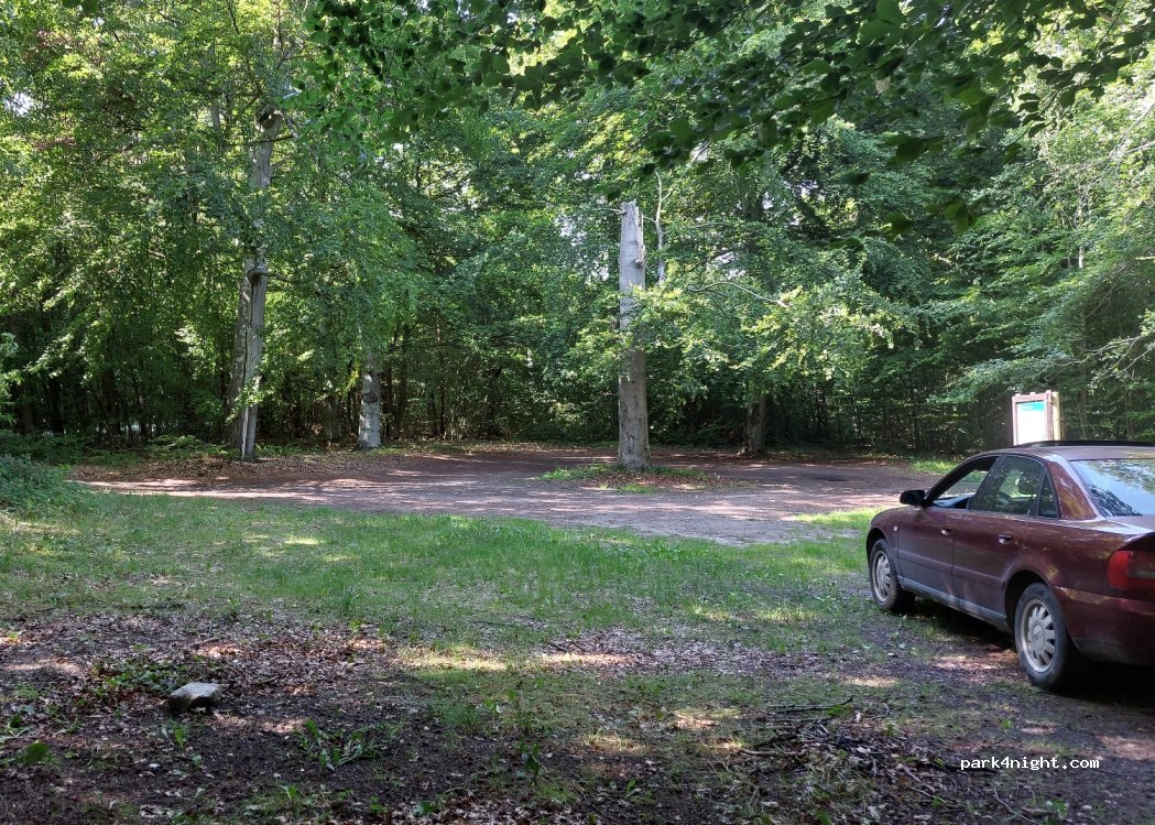 (84-110) Nadole - Unnamed Road — foto 4