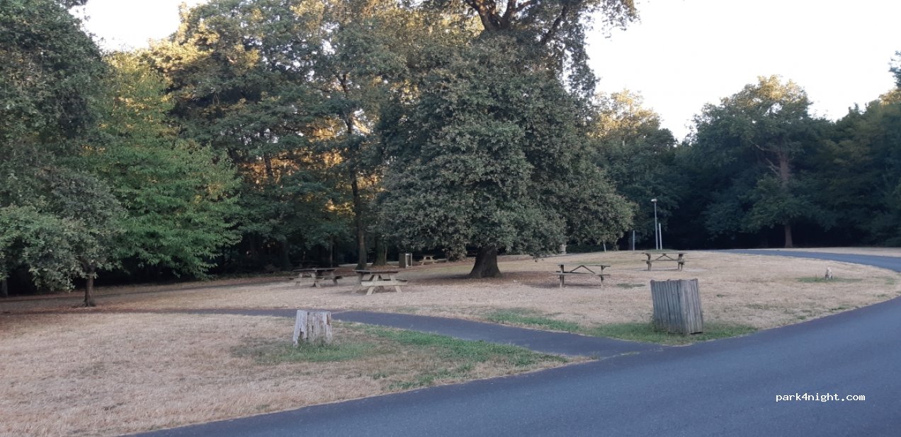 (36330) Velles - L'Occitane — foto 3