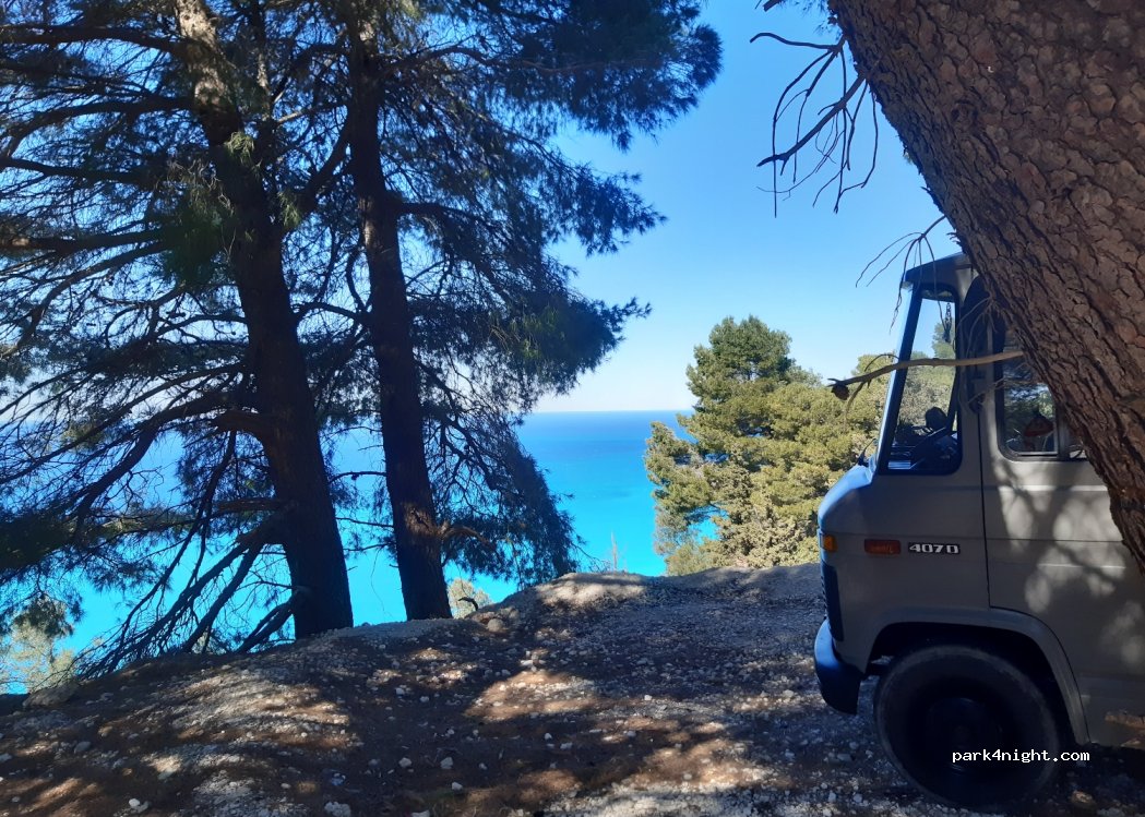 (310 82) Lefkada - Egremni Road — foto 2