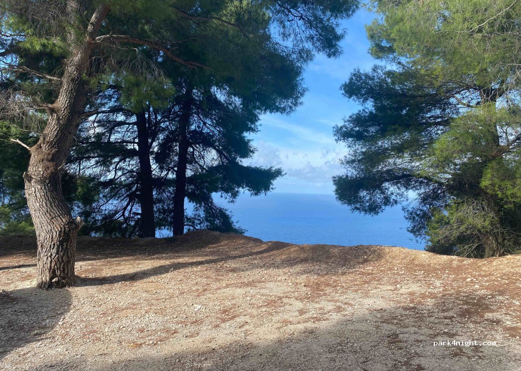 (310 82) Lefkada - Egremni Road — foto 4