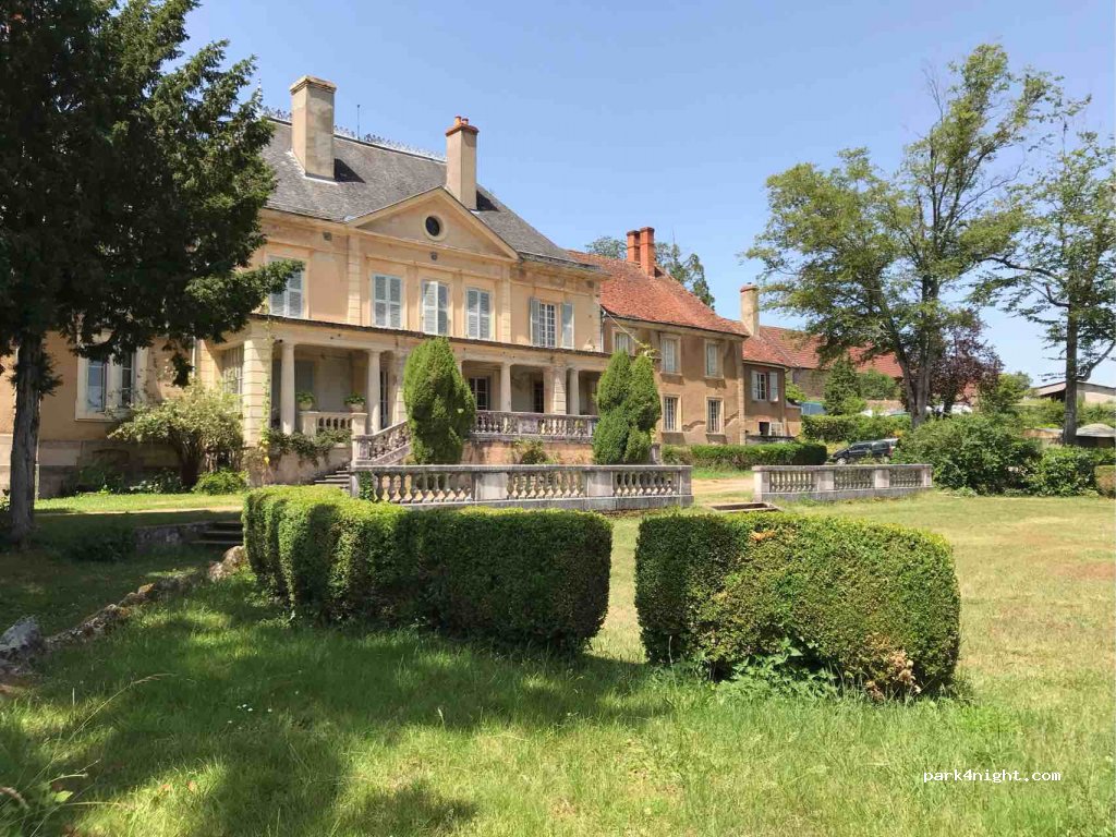 Camping le château de Montrouant — foto 3