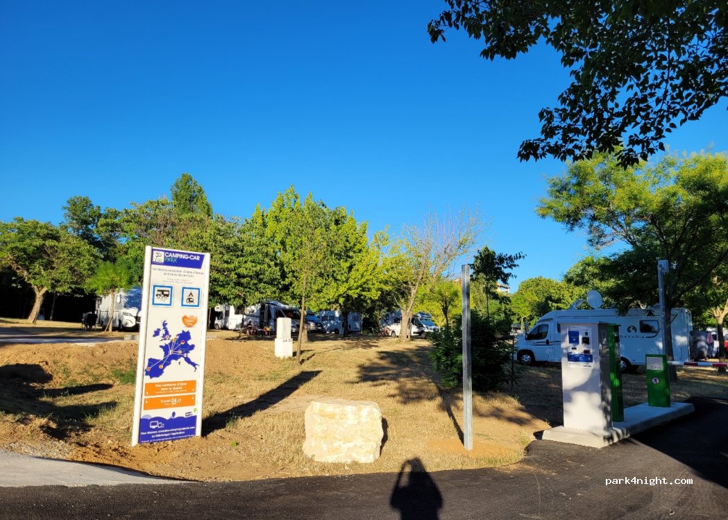 Camping de mon Village (Camping-Car Park) — foto