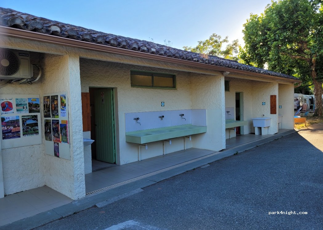 Camping de mon Village (Camping-Car Park) — foto 2
