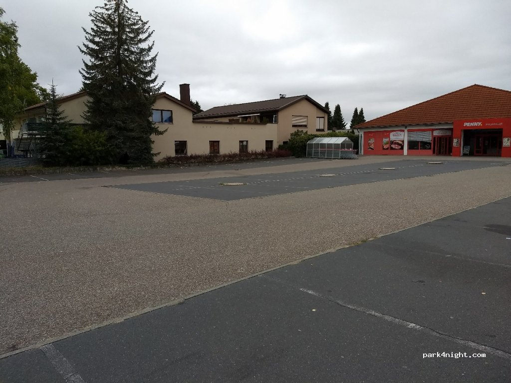 (74196) Neuenstadt am Kocher - 35 Öhringer Straße — foto