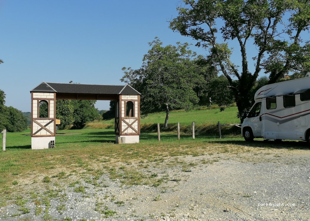 (24140) Jaure - ST JEAN D ESTISSAC — foto 2
