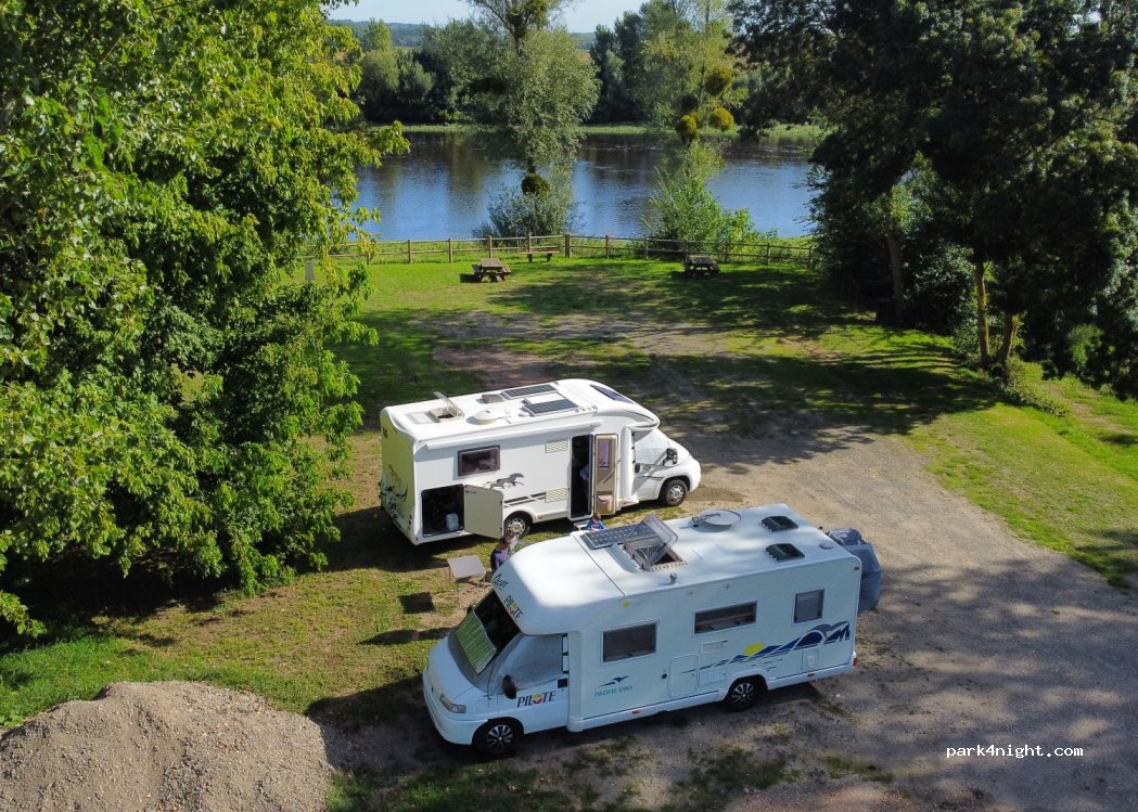 (37220) Tavant - Rue Port de la Reneuse — foto 4