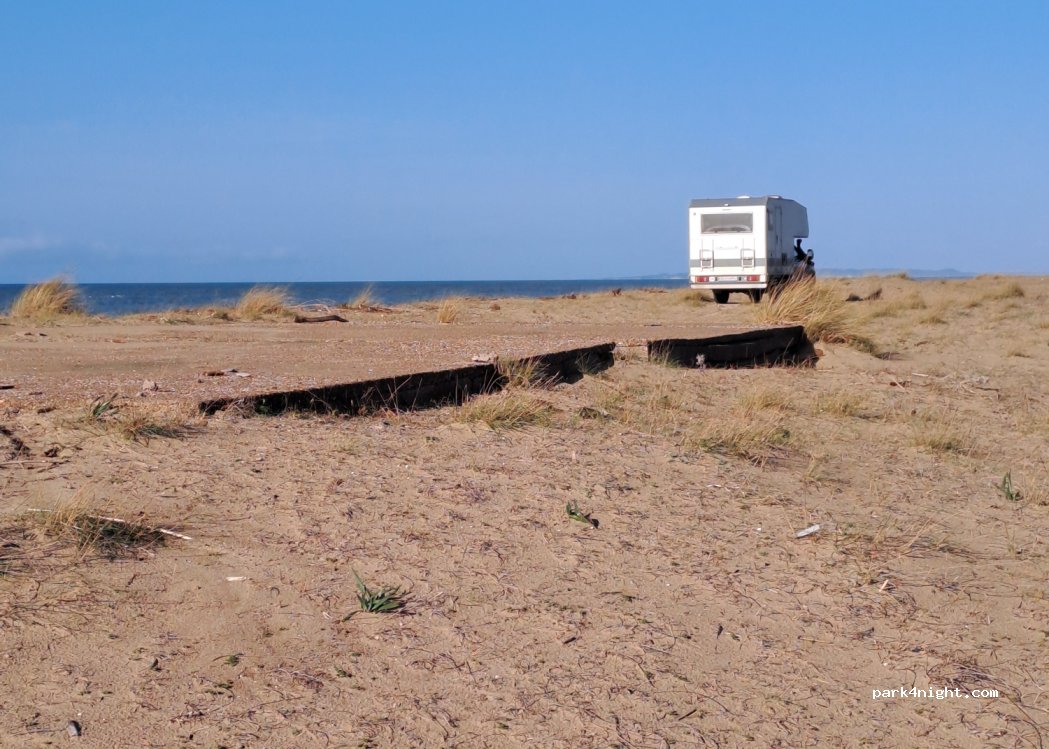 (270 58) Pirgos - Unnamed Road — foto 4