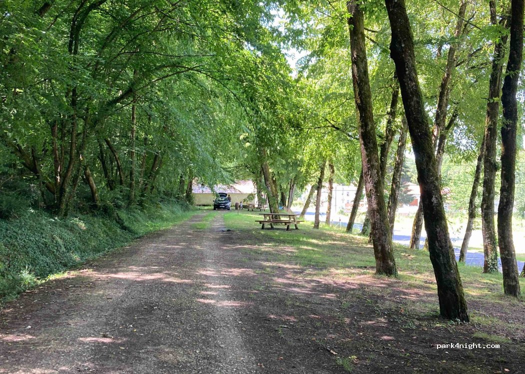 (17770) Saint-Bris-des-Bois - 3 Rue du Petit Moulin — foto 2