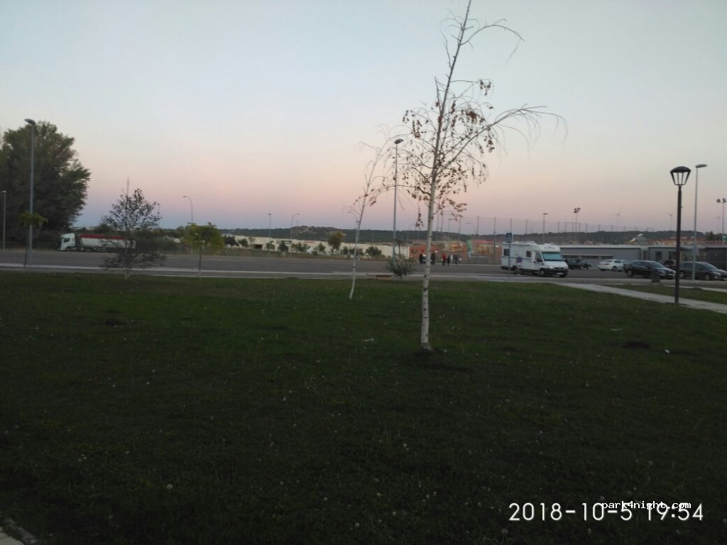 (34003) Palencia - 26 Avenida Campos Góticos — foto