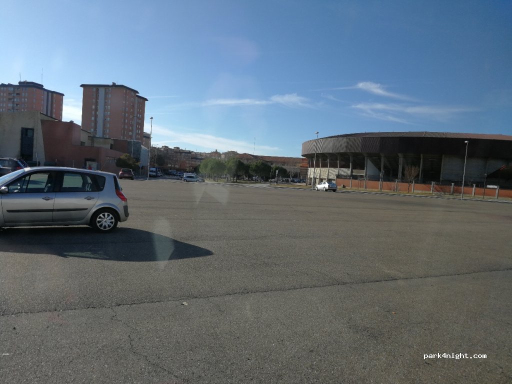 (34003) Palencia - 26 Avenida Campos Góticos — foto 3