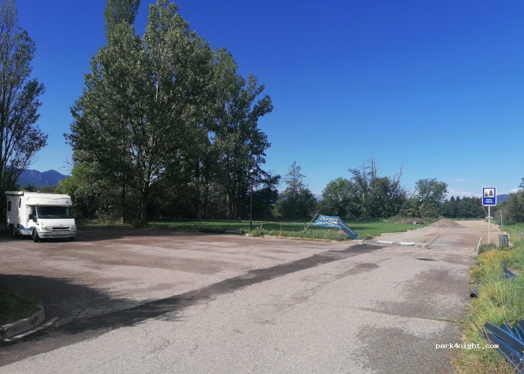 (17520) Puigcerdà - 19 Carrer Cami de Futbol — foto 2