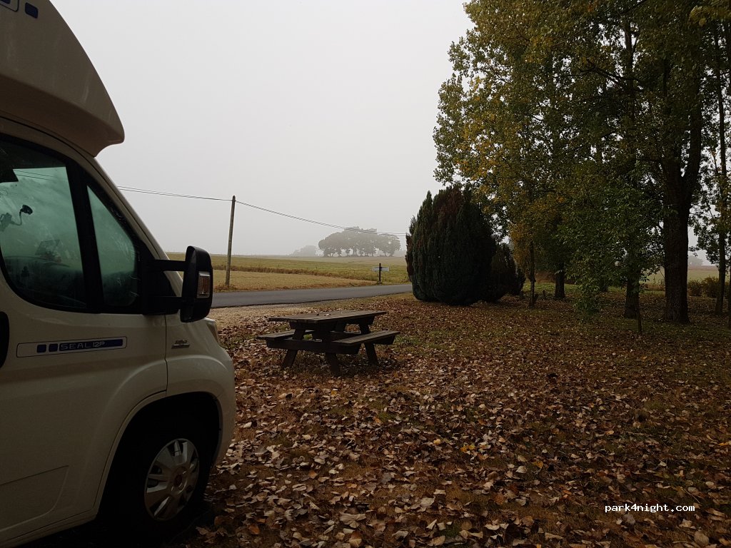 (56920) Croixanvec - Les Sapins du Faux — foto