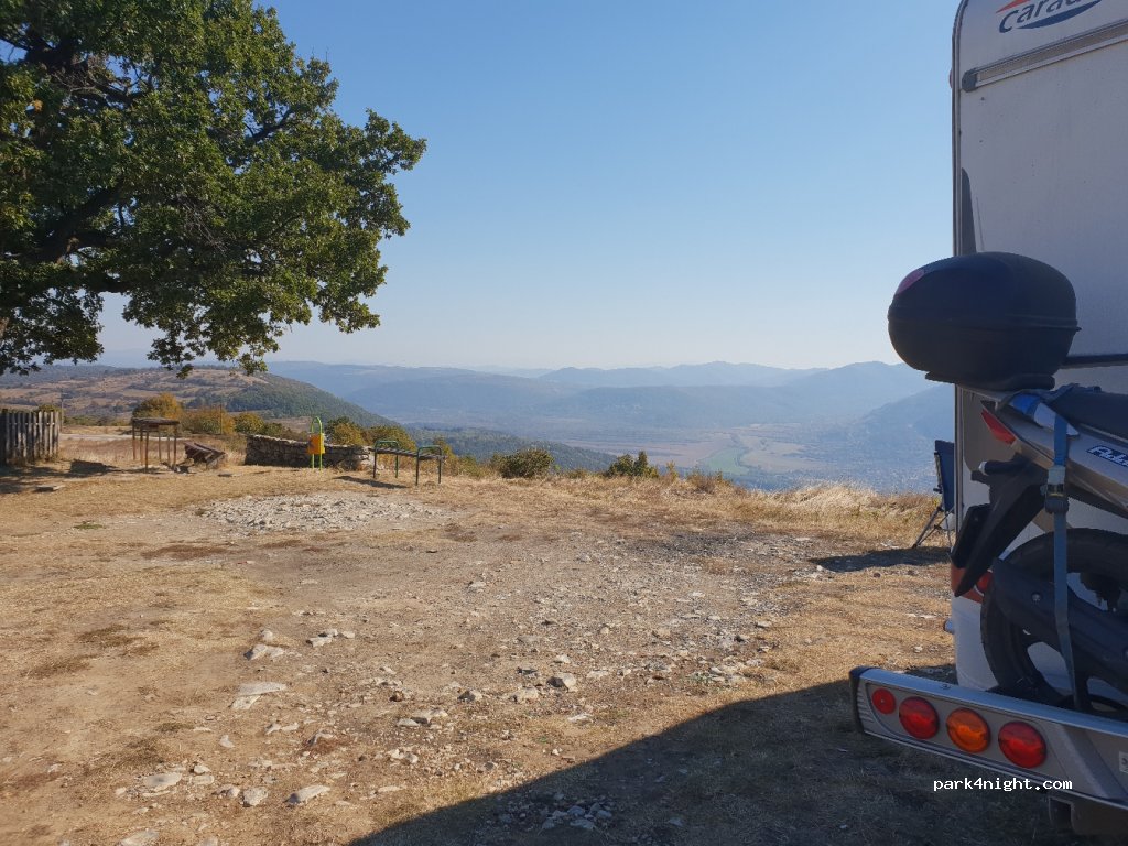 (3043) Chelopek - Unnamed Road — foto