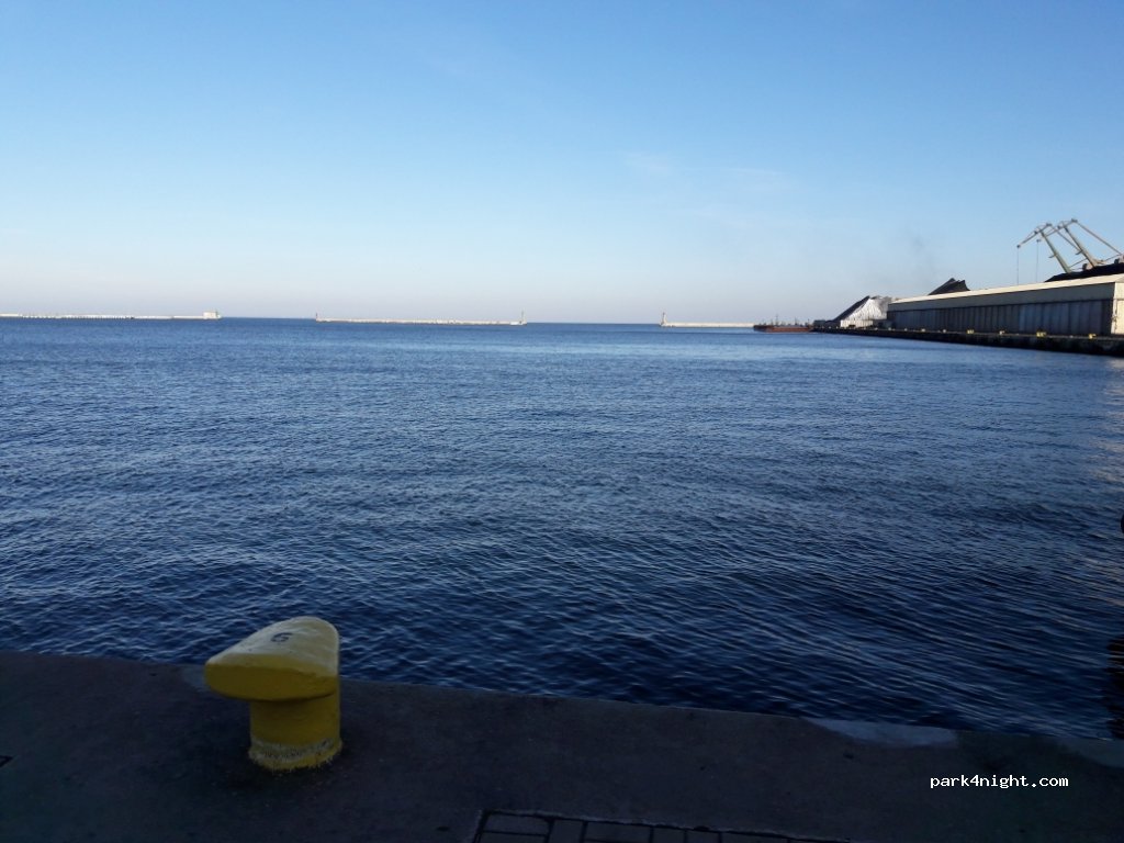 (81-001) Gdynia - 1A Polska — foto 3