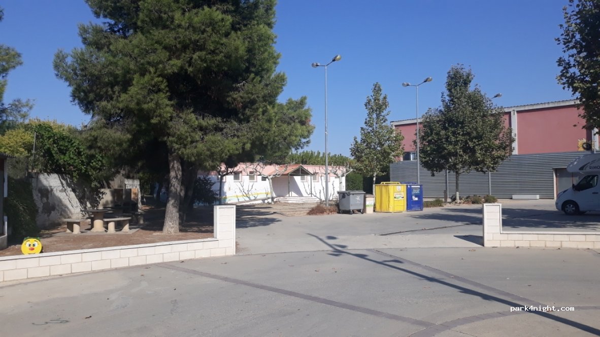 (25335) Penelles - s/n Plaça del Roser — foto