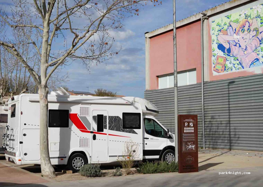 (25335) Penelles - s/n Plaça del Roser — foto 2