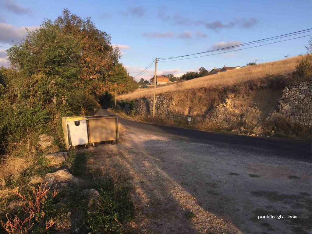 (12490) La Bastide-Pradines - Rue Emma Calvé — foto 3