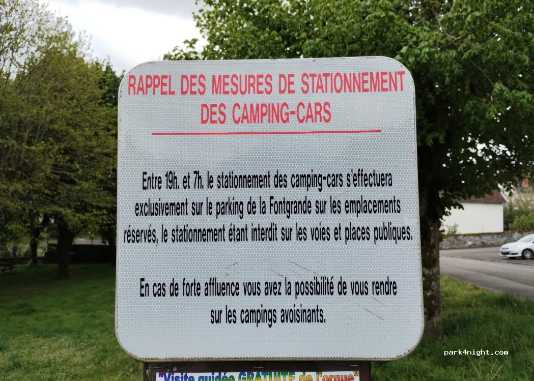 Aire de camping-cars Bort-les-Orgues — foto 3