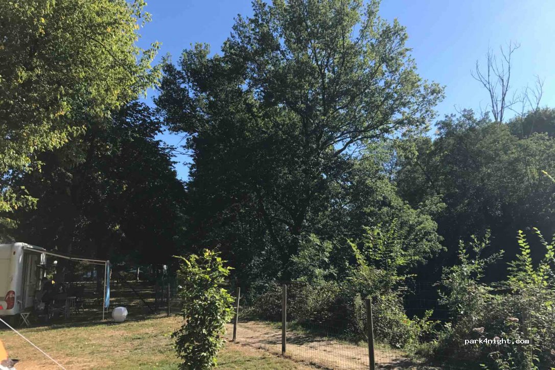 Camping La Vallée de Poupet — foto 2
