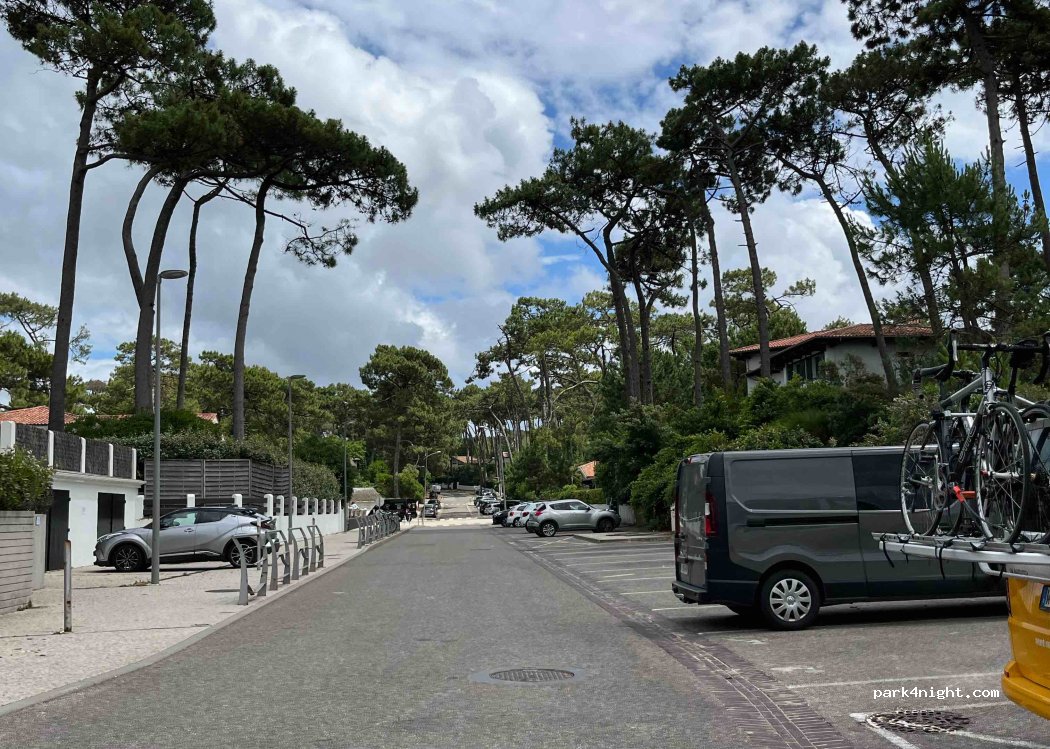 (33115) La Teste-de-Buch - 6 Avenue du Banc d'Arguin — foto 2