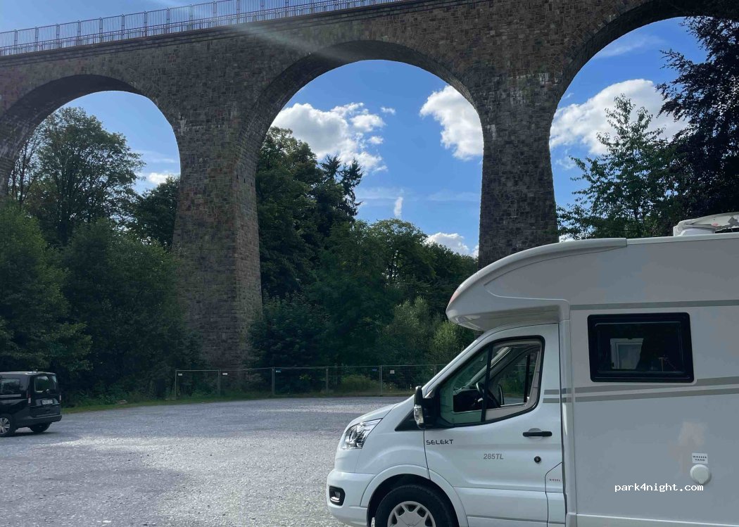 Wohnmobilstellplatz Velbert-Mitte Saubrücke — foto 4