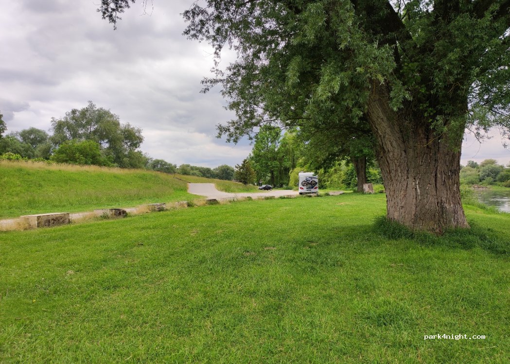 (93333) Neustadt an der Donau - 59 Alte Donaustraße — foto 3
