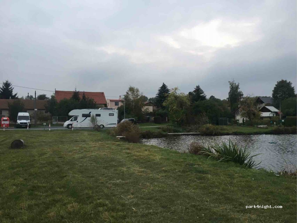(277 45) Kozomín - — foto