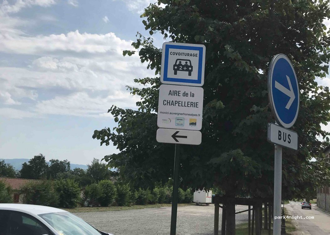 (42140) Chazelles-sur-Lyon - 3 Domaine du Cleppé — foto 2