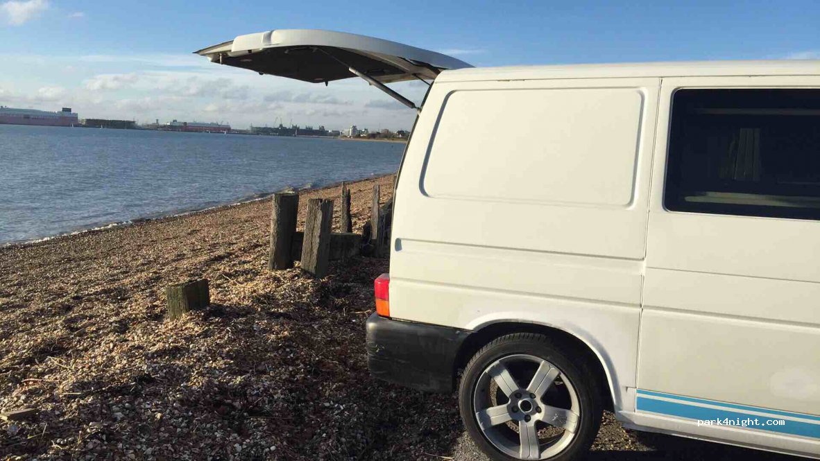 (SO19 9QE) Southampton - Weston Parade — foto