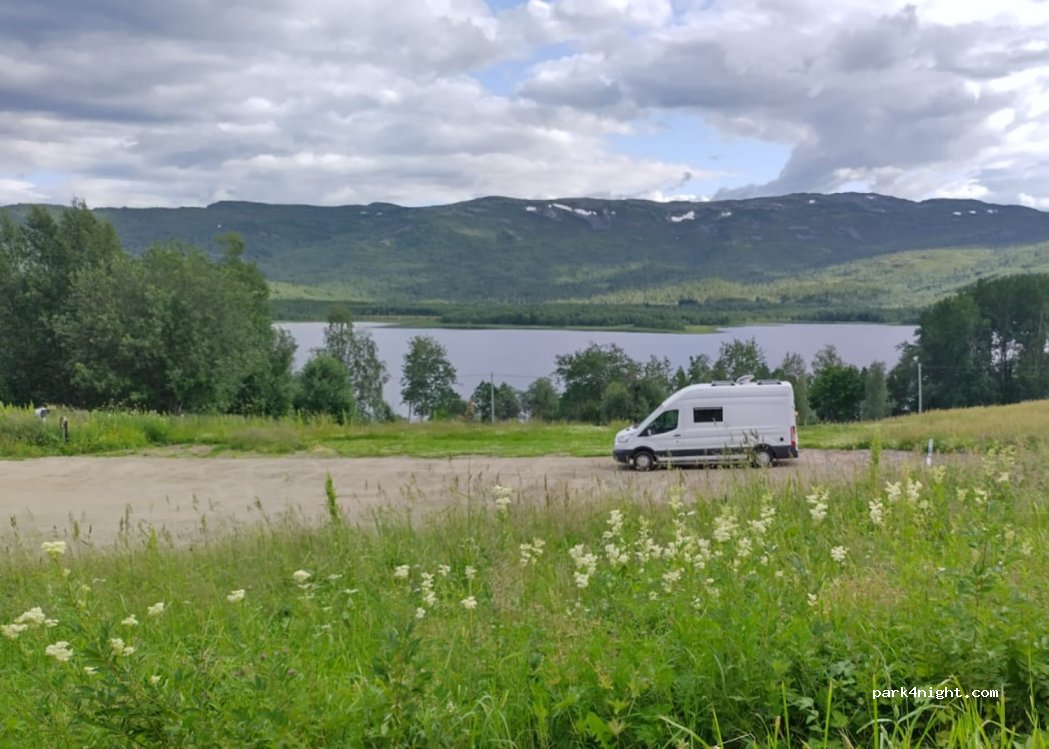 (8100)  - Primær Fylkesveg 813 — foto 4