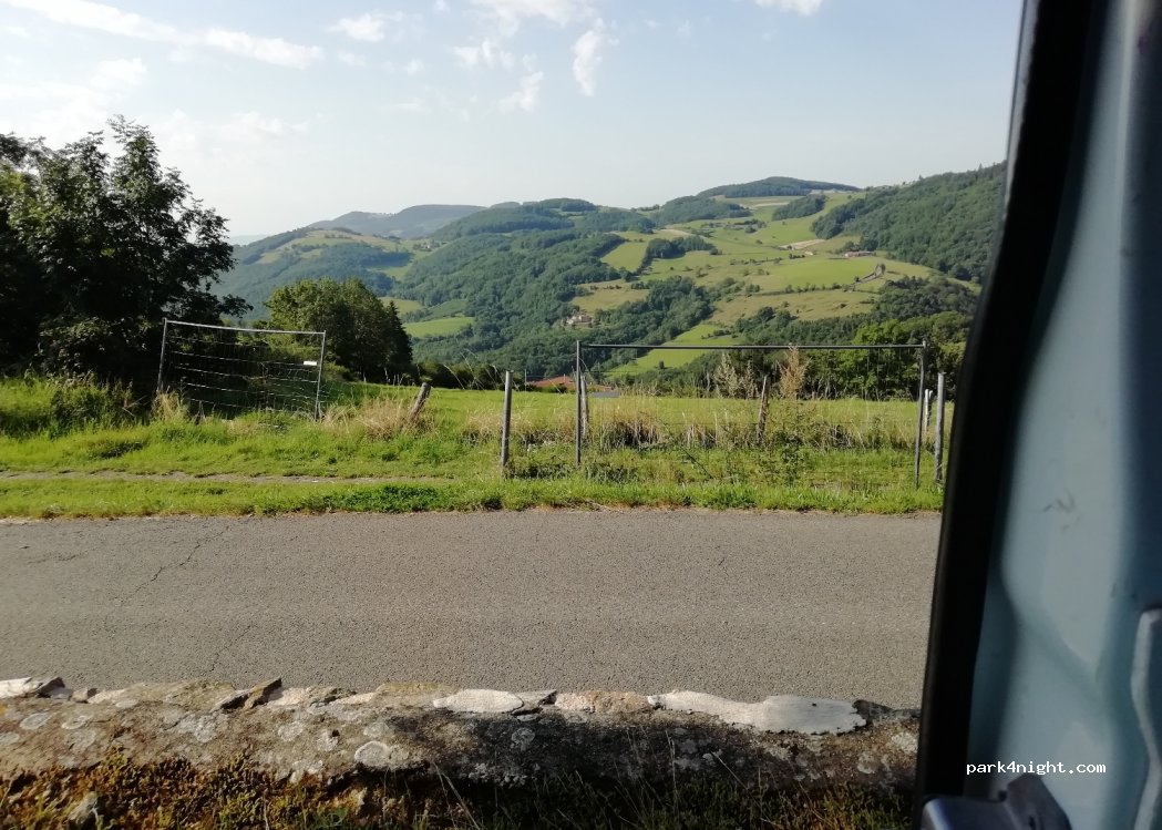 (69510) Yzeron - 5 Chemin du Planil — foto 2