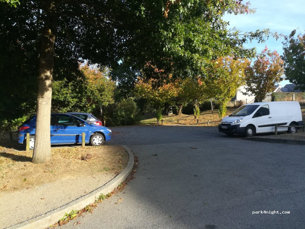 (35530) Domloup - 2 Rue de Noyal sur Vilaine — foto