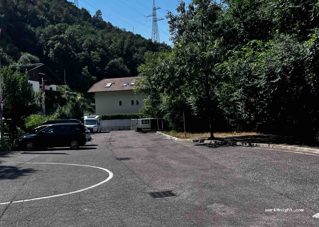 (39100) Bolzano - Castel Novale — foto 4