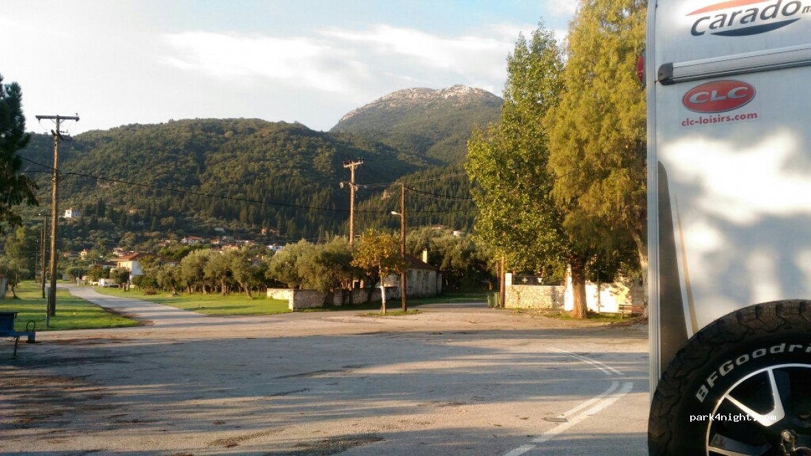 (231 00) Mistras - Ethniki Odos Spartis Mistra — foto 2