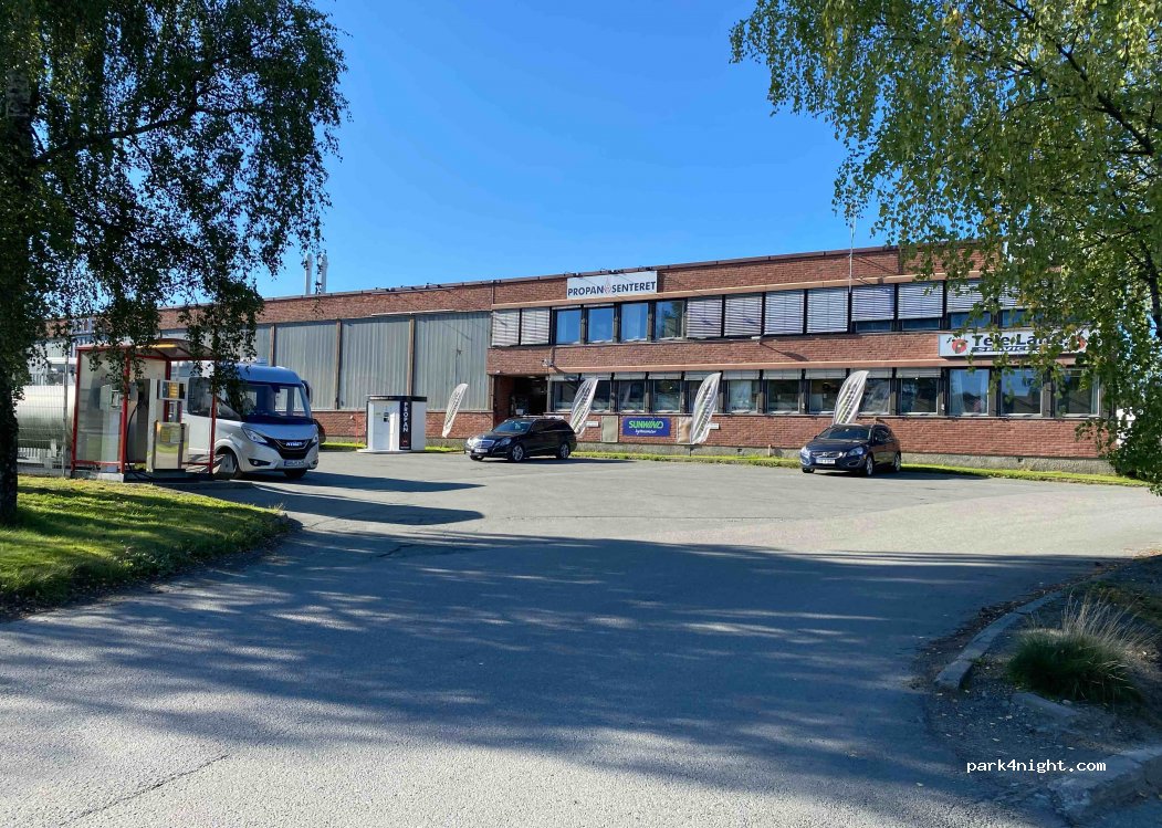 (7037) Trondheim - 25 Bratsbergvegen — foto