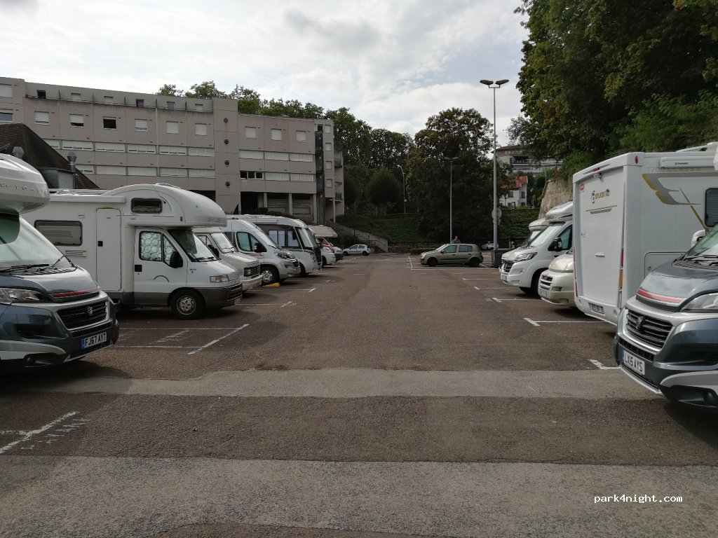 (25000) Besançon - 48 Rue d'Arènes — foto