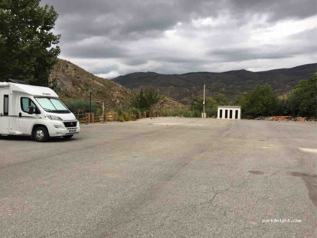 (18430) Torvizcón - 7 Calle Carretera — foto