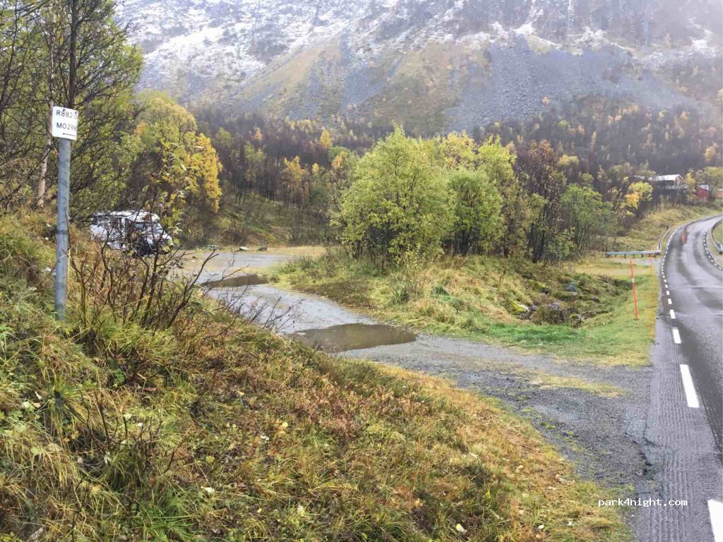(9550)  - 29 Primær Fylkesveg 882 — foto