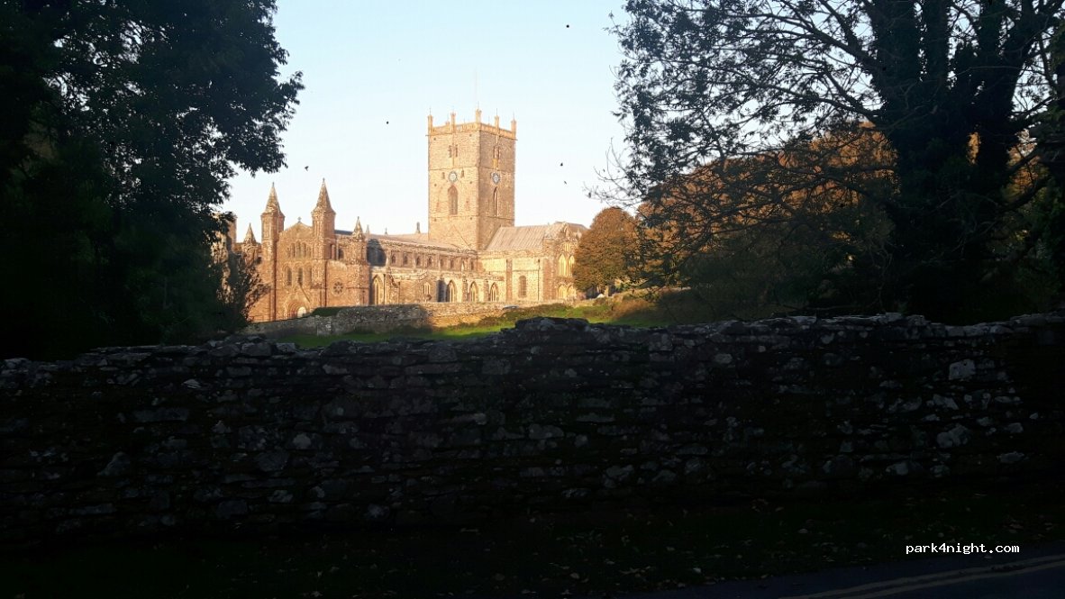 (SA62 6NW) Saint Davids - — foto 2