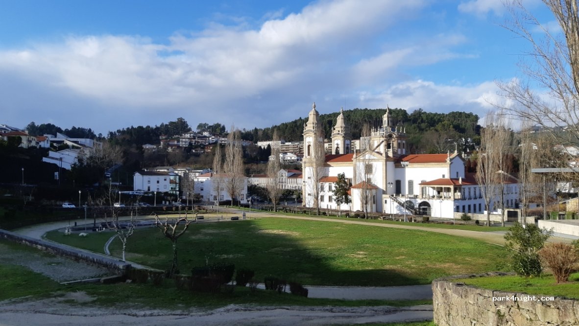 (4860-361) Cabeceiras de Basto - 1 Rua Doutor Agostinho Moutinho — foto 3