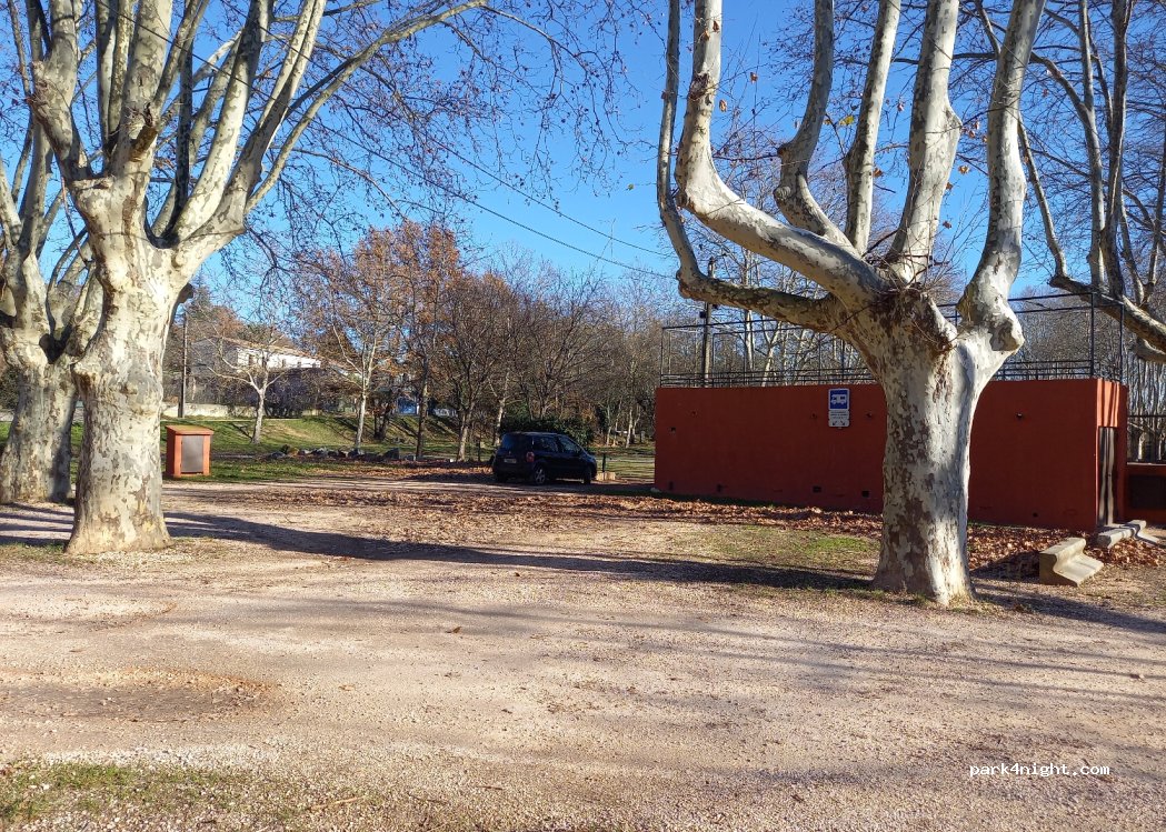 (83136) Sainte-Anastasie-sur-Issole - 67 Naple — foto 4