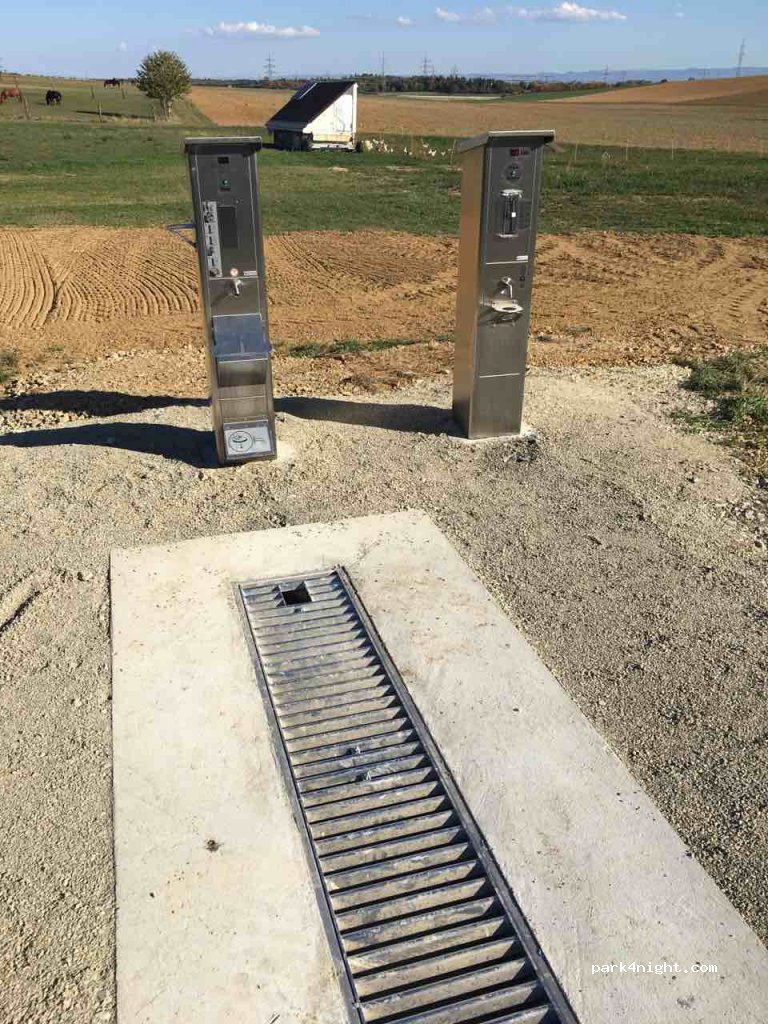 Wohnmobil Stellplatz Bauernhof Rinderknecht — foto 2