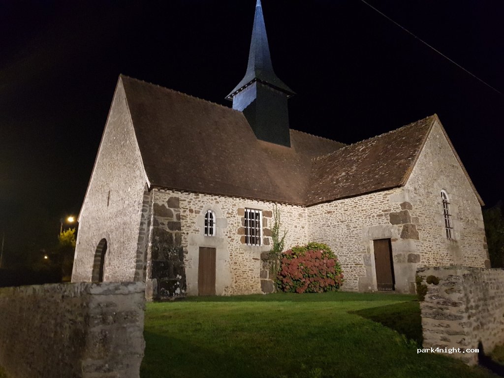(61420) Ravigny - Le Bourg — foto 2
