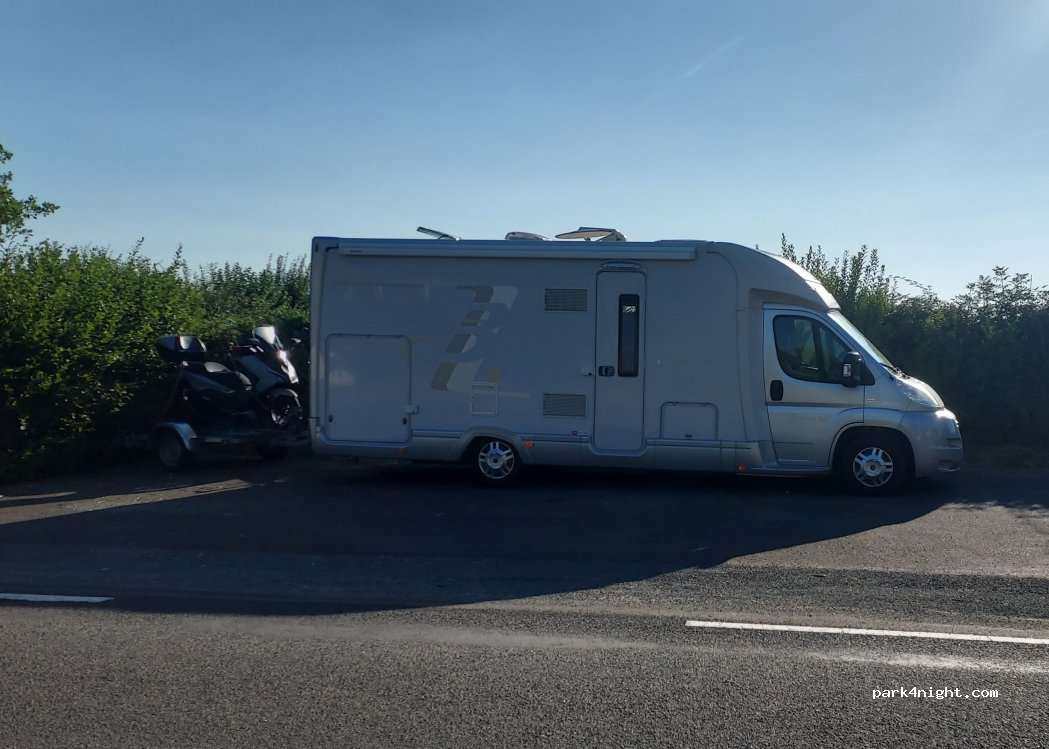 (61420) Ravigny - Le Bourg — foto 4