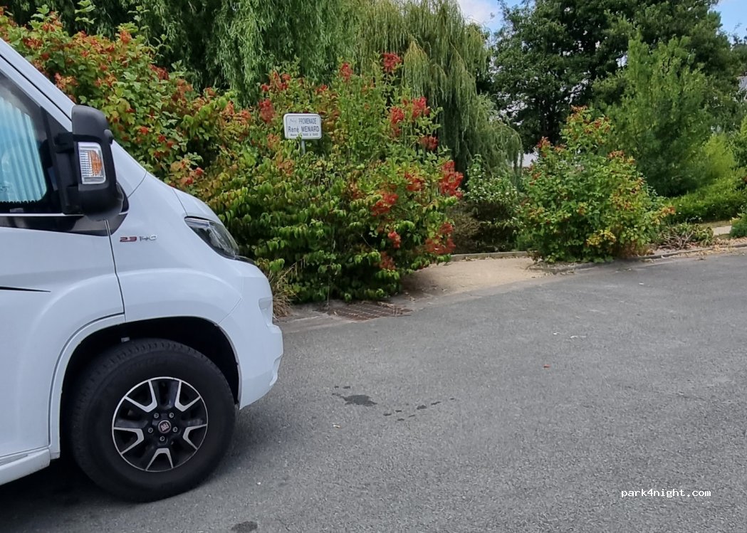 (49070) Beaucouzé - Avenue de la Vauragere — foto