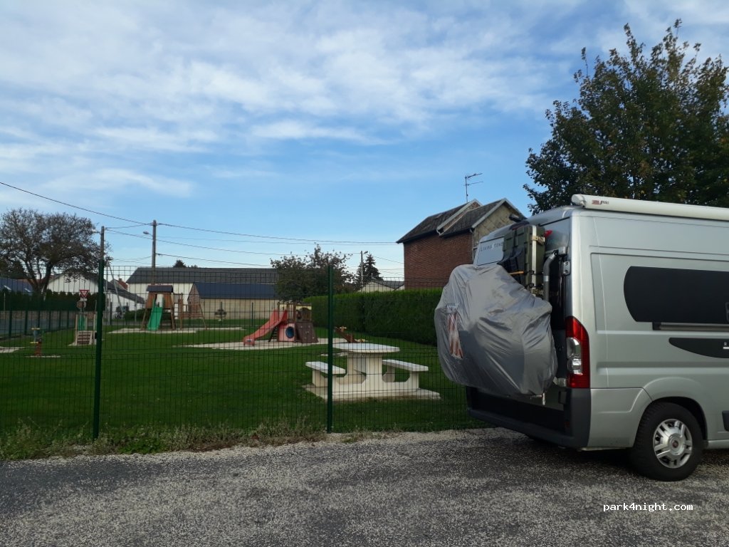 (02420) Nauroy - 6 Rue Jean Jaurès — foto