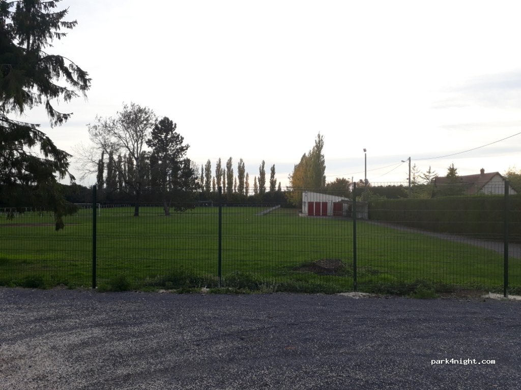 (02420) Nauroy - 6 Rue Jean Jaurès — foto 2