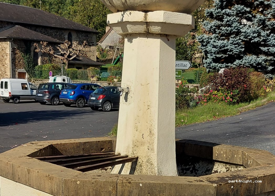 (46400) Latouille-Lentillac - Latouille — foto 2